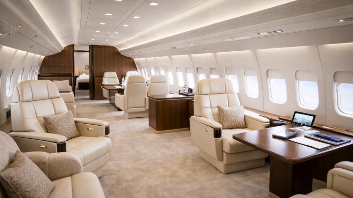 Special Charter Category - Boeing B737-400 VIP Jet Interior